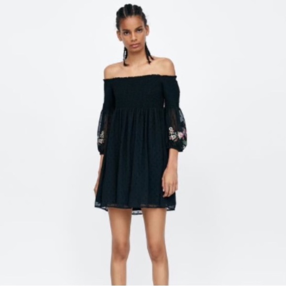 Zara like new dress - Picture 1 of 3